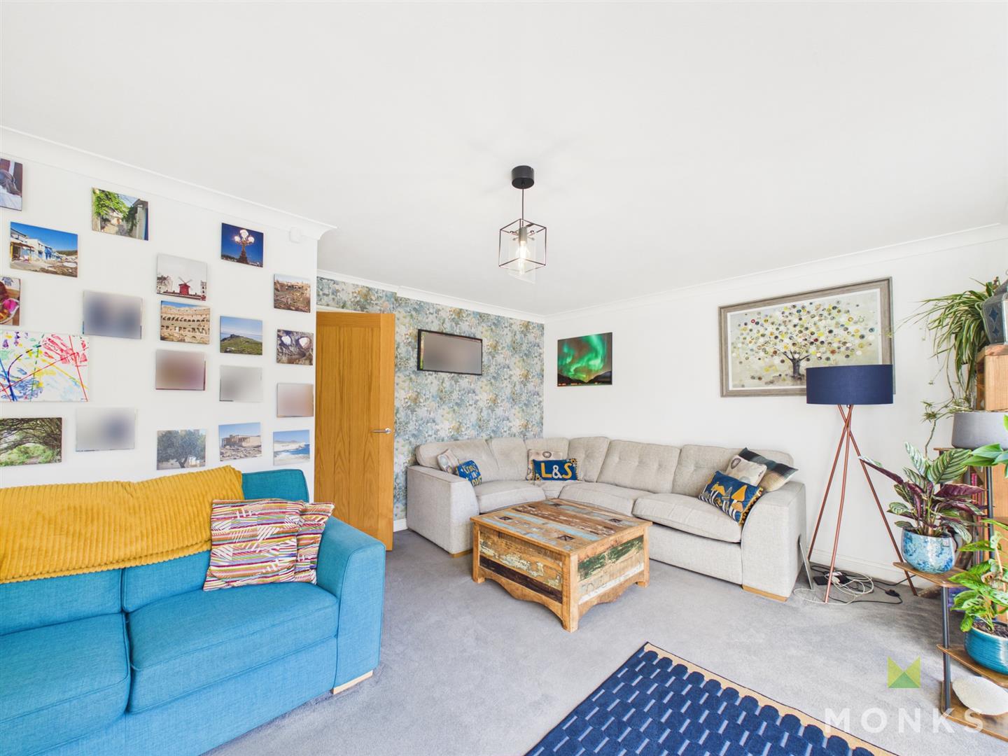 2 Wemsbrook Drive, Shrewsbury, SY4 5AL For Sale